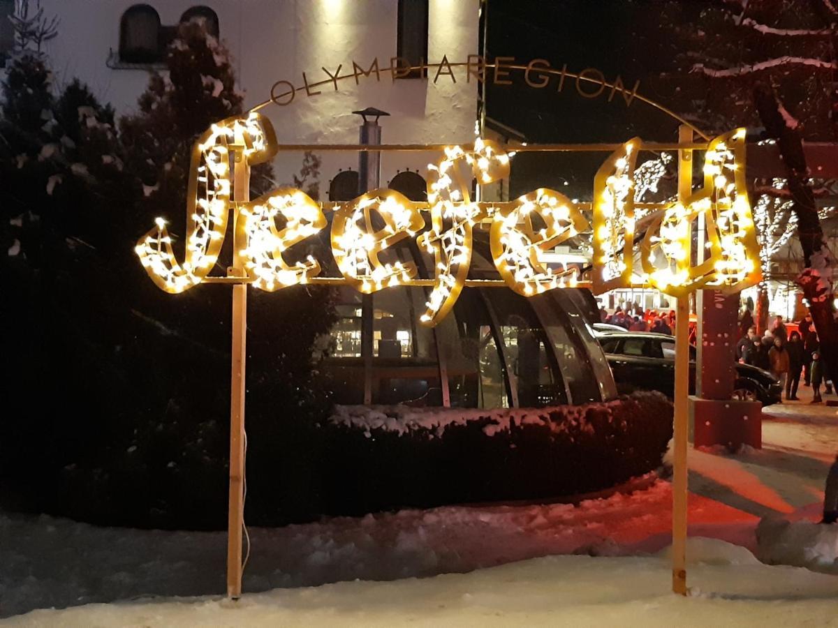 Suite Panoramablick Seefeld ゼーフェルト・イン・チロル エクステリア 写真